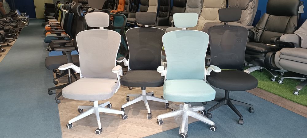 Детское кресла для уроков на любой вкус