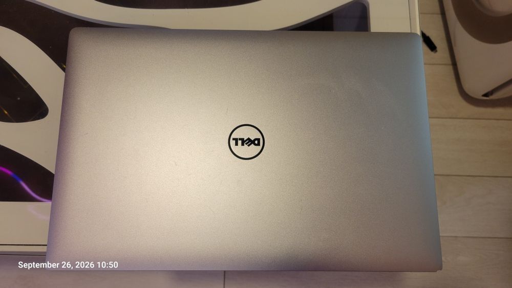 2 бр. Dell XPS 15 9550 на части (i7-6700HQ, 4K Touch + FHD, 32GB RAM, GTX 960M, 97Wh батерия)