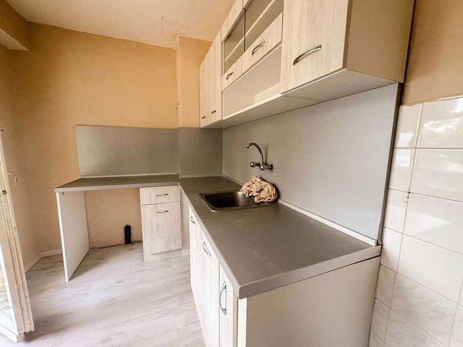 Продава се Едностаен апартамент в Русе, Дружба 1 - 37 кв.м за 1190 €/кв.м - Снимка #4