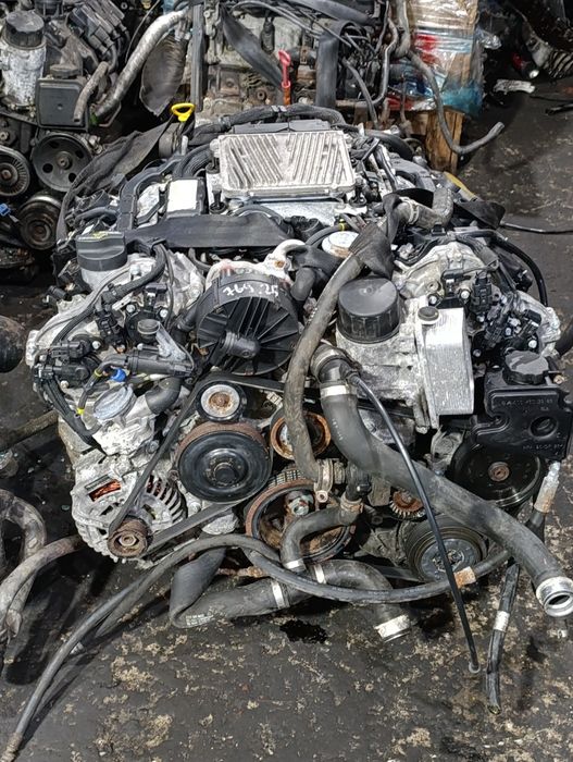 Двигатель на Мерседес W211 двиг.272 3литра