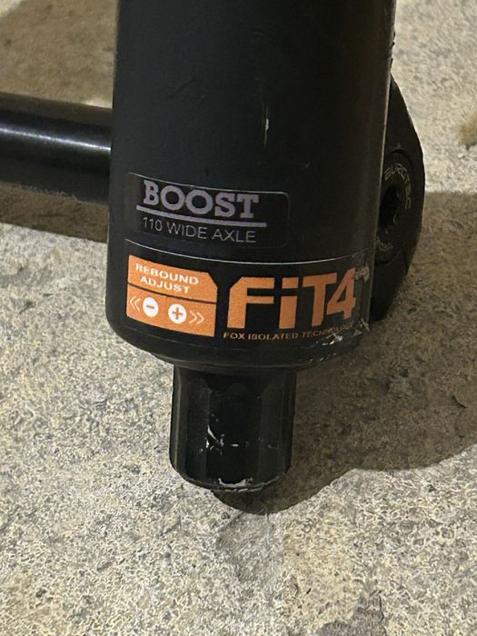 Продава се Fox 40 factory kashima