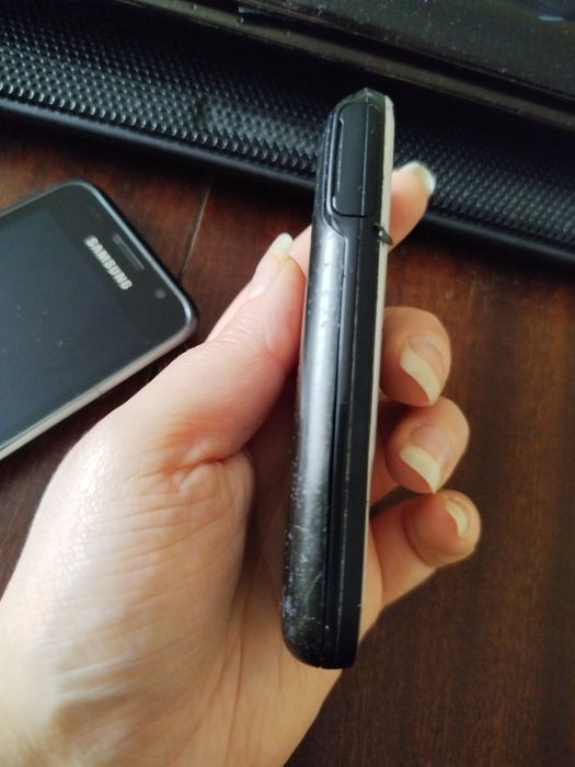 2 телефона за части