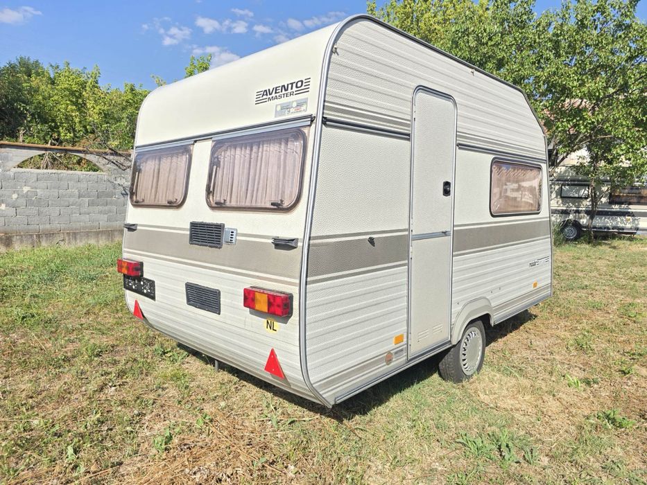 Продава се караване AVENTO MASTER 350 TL