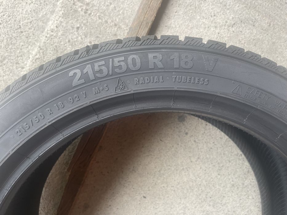 4 anvelope de iarna 215/50/18 Semperit (ca si noi )