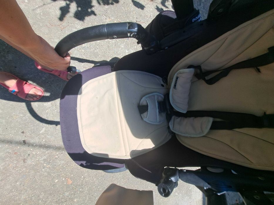 Бебешка количка X-lander с много подаръци към нея