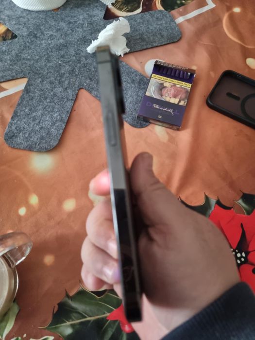 Vand schimb iphone 12 pro  128 Gb