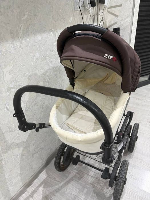 Коляска люлька для новорожденных и до 6 месяцев