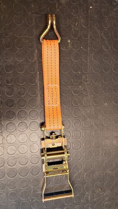 Тресчотка за колани