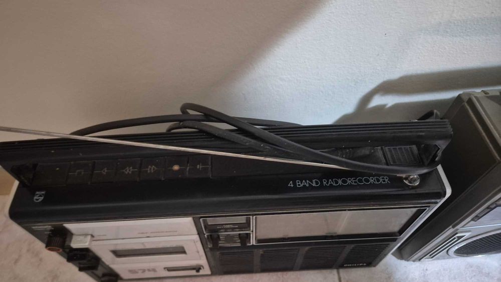 Радио Philips 574