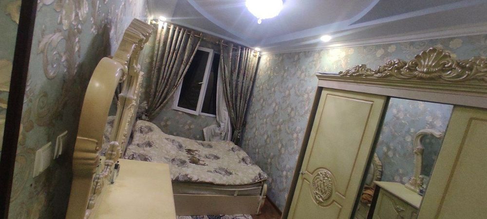 Чилонзчилонзор метрони йонида ижарага боллар кояман