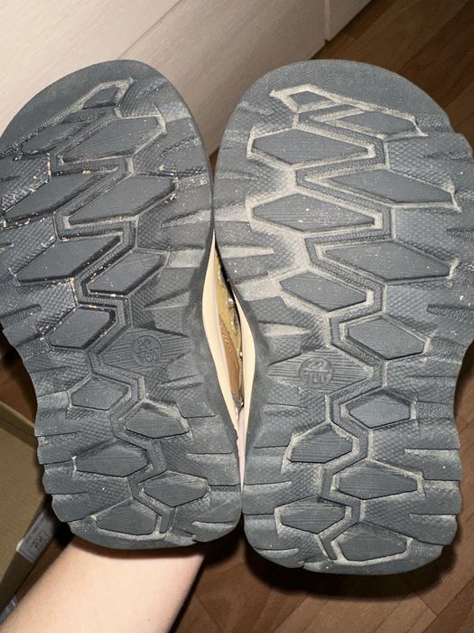 Детские осенние ботинки