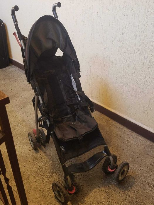Детска сгъваема количка