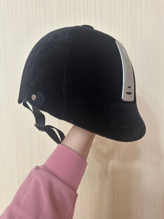 Шлем для верховой езды