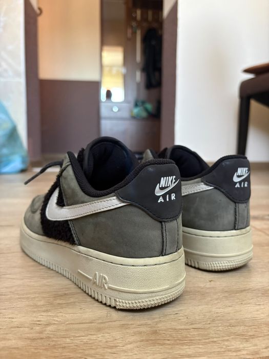 Nike Air Force 1 MEM 4