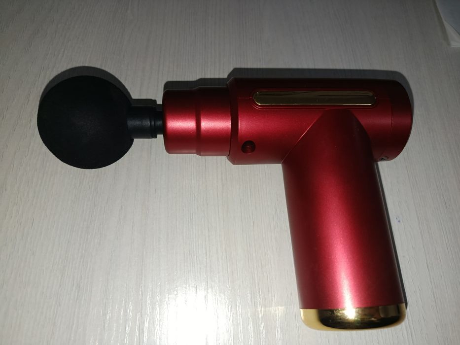 Продам массажор Massage Gun