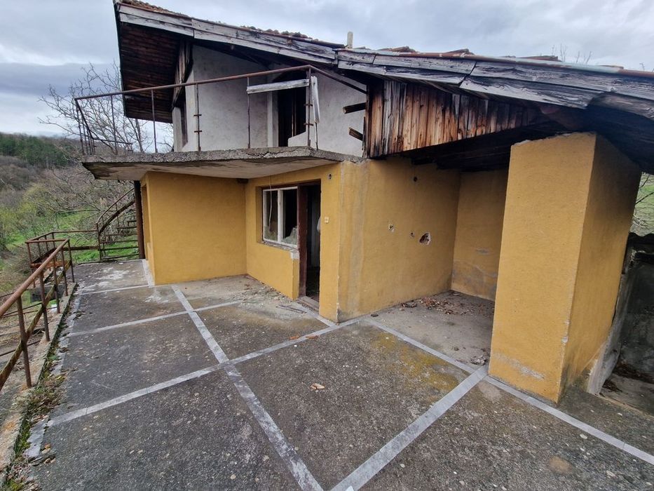 Вила на 1 час от София. Уникална гледка!!!