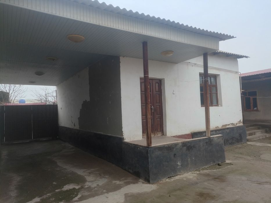 Toshkent Shahar Bektemir tumanida srochna uy sötiladi 4 sotok 5 honali