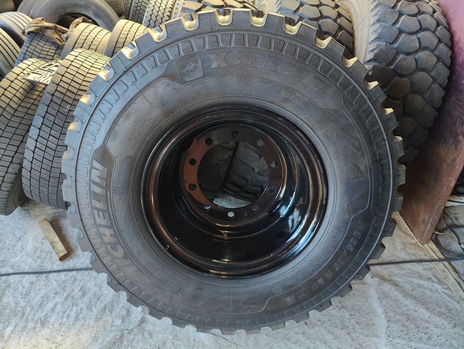 1 Нова джанта 10.00V-20 с гума 365/85R20 Michelin X Force ZL 164K DOT2524 M+S POR RADIAL TL TT