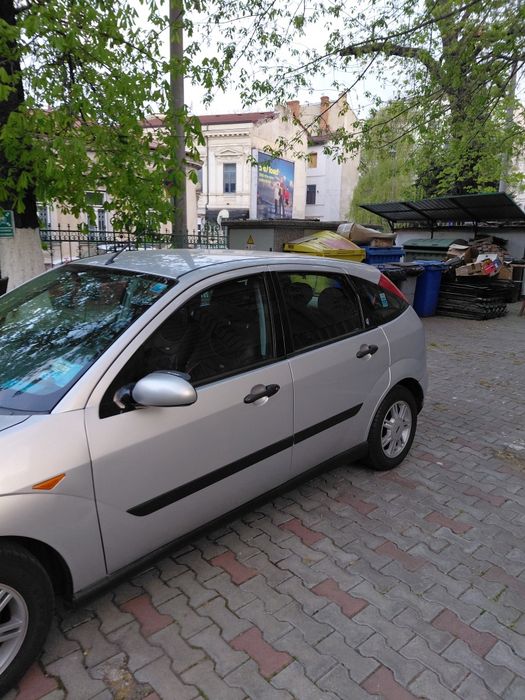 FORD Focus 2001 — imagine 4