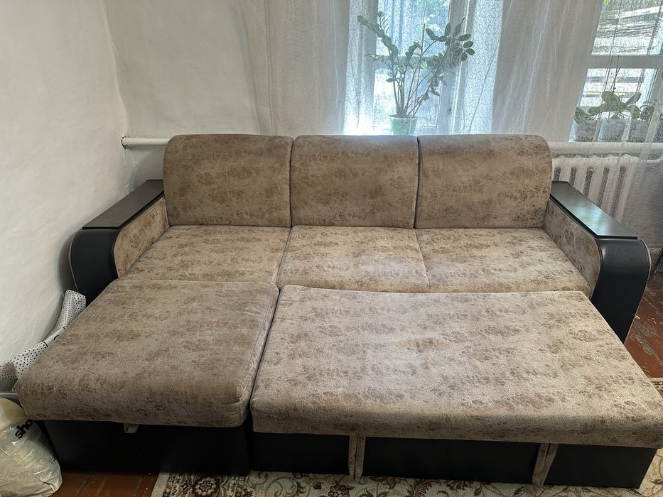 Продам диван б/у