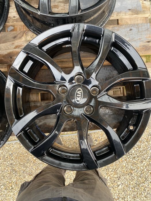 17 цола 5 х 114.3 мм Киа , Хюндай , Мазада , Kia , Hyundai , Mazda