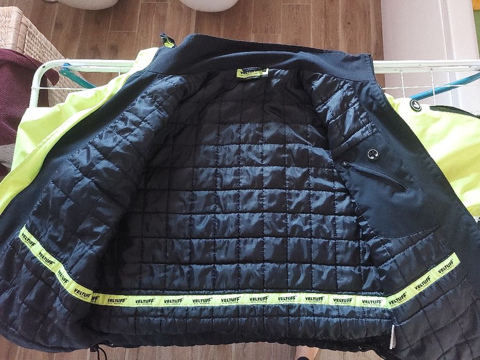 Geaca reflectorizanta Veltuff profesionala captusita
