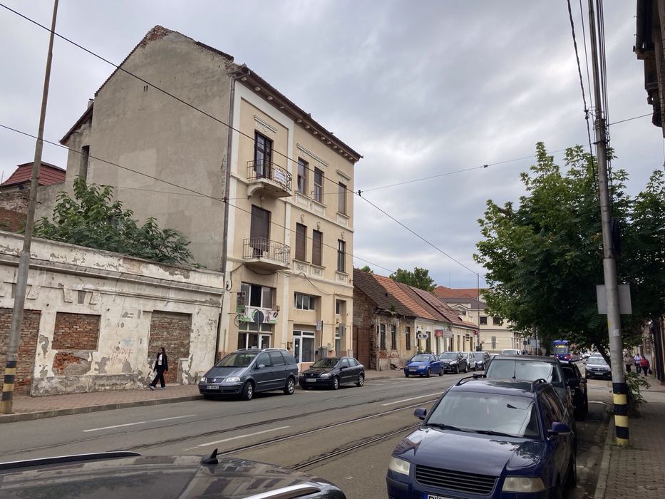 Proprietar vând apartament cu 1 camera ultracentral 40 mp cu panorama