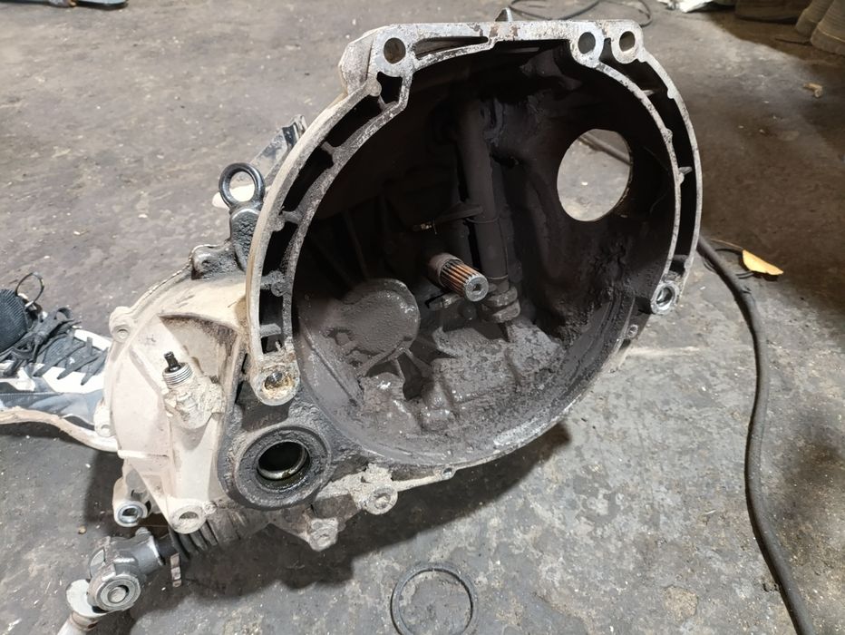 Продам КПП 2114 нет второй скорости