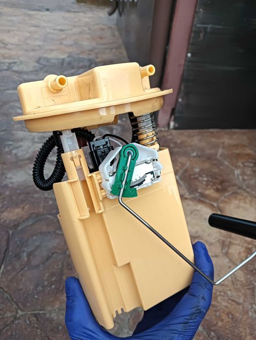 Pompa motorina Nouă Logan ll