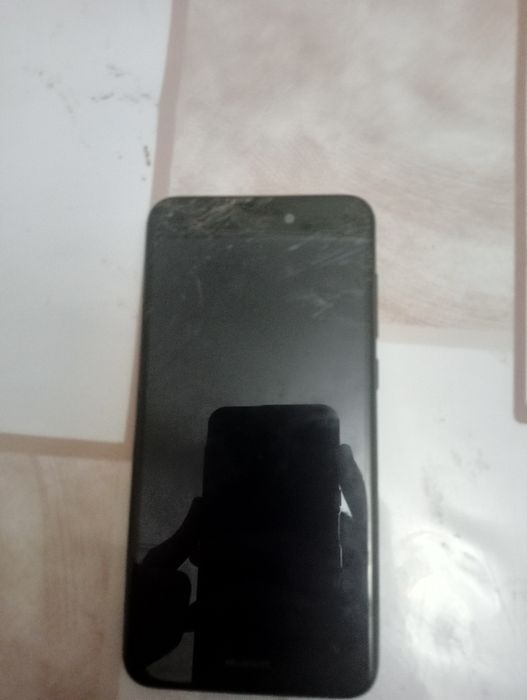 Huawei PRA_LA1(P8 Lite 2017)