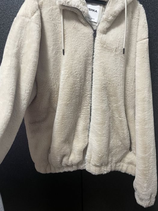 Пухкаво палтенце Бершка