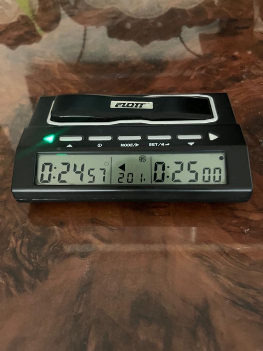 Продам часы для шахмат