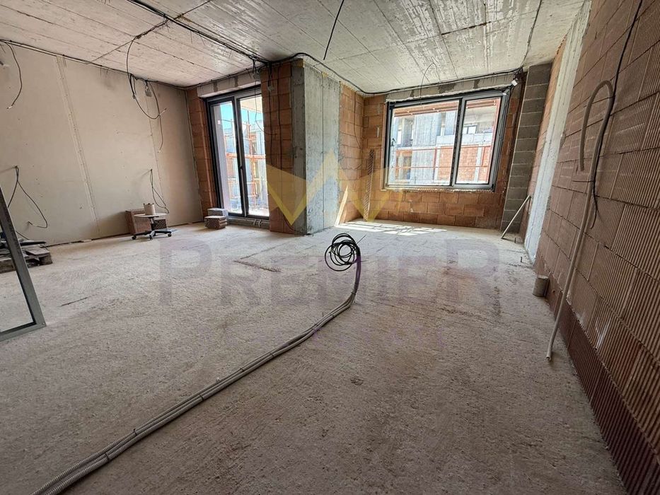 Продава се Тристаен апартамент в София, м-т Детски град - 104 кв.м за 2559 €/кв.м - Снимка #2