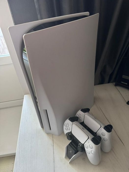 Продам PlayStation 5