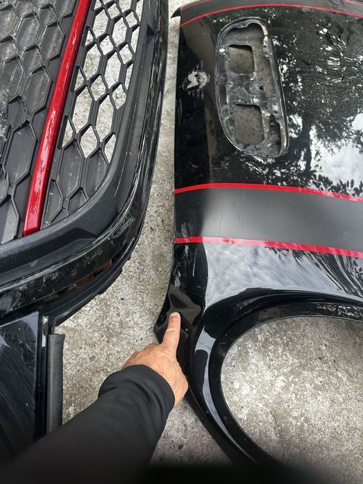 Bară față grilă capotă motor mini one-cooper.F56.F55.