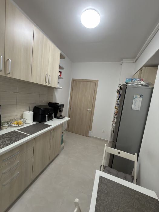 Apartament 2 camere Vest 9 Mai + loc de parcare subteran inclus