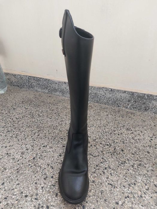 Ботуши за конна езда