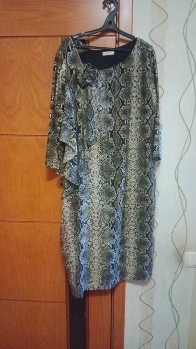 Нарядное платье 52 размера