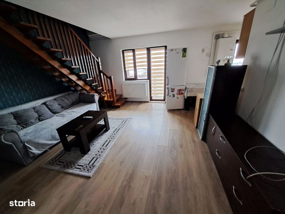 Apartament cu 3 camere semidecomandate, Marasesti