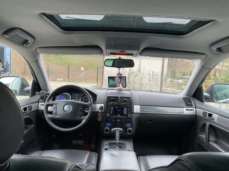 Volkswagen Touareg Full Edition