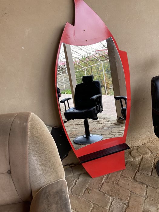 Кресло для парикмахеров