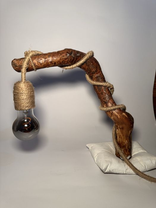 Настолна рустик лампа