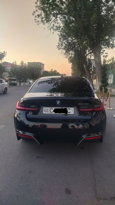 BMW i3 2023 — 8