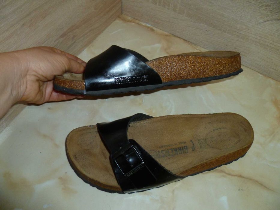 BIRKENSTOCK сандали/чехли №39
