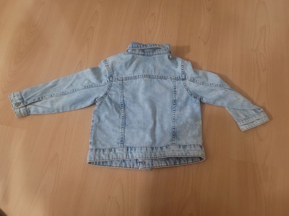 Geaca blugi marca H&m