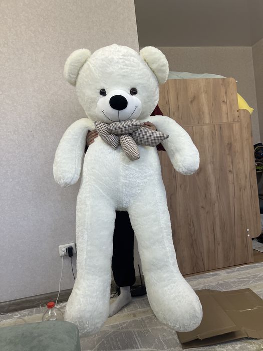 Продается мишка белый