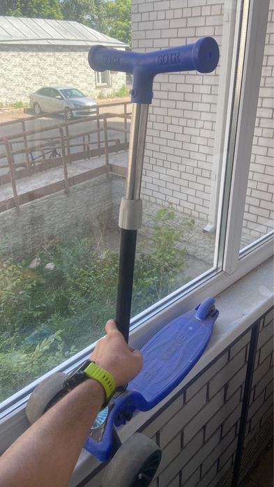 Продам детский самокат