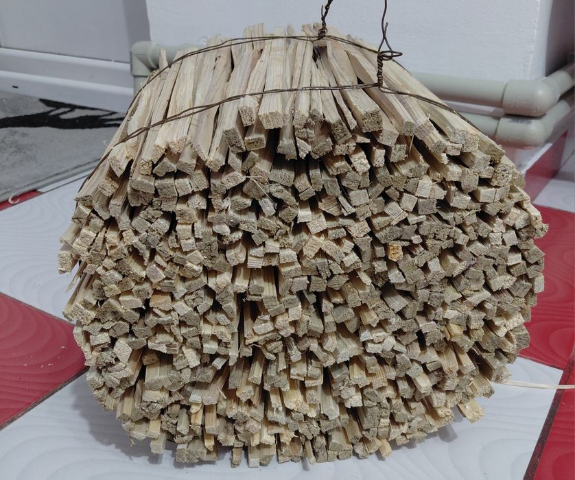 Lemn  pentru decoratiuni  florale