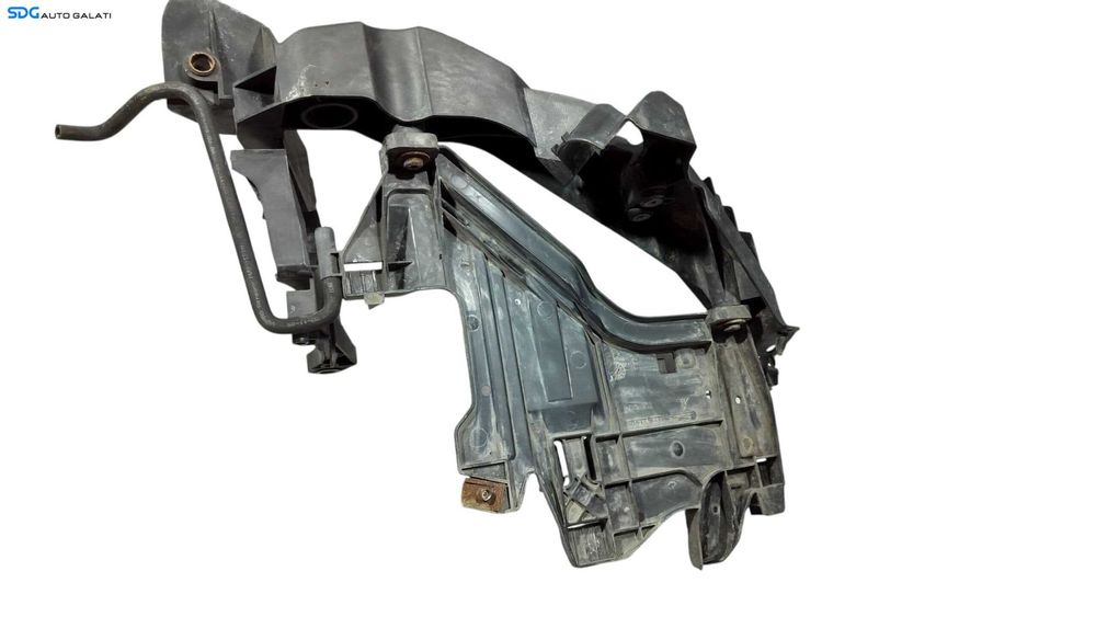 Suport Far Stanga Complet Audi A4 B8 2008 - 2015 Cod 8K0805607A [L6123]