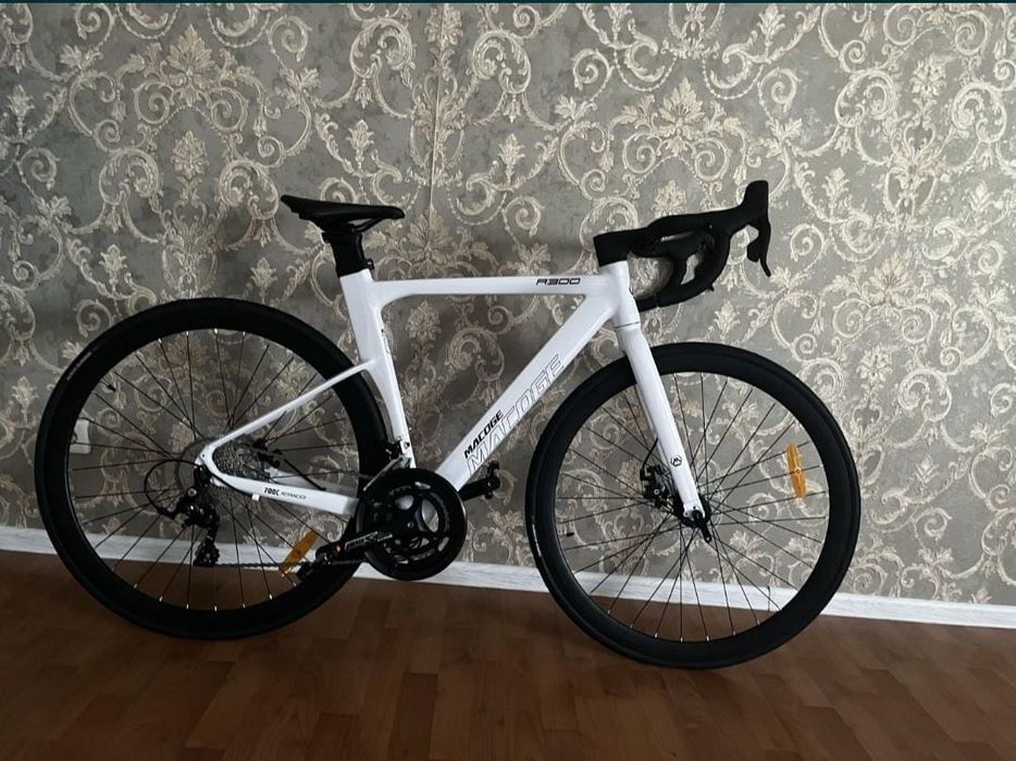 Macoge r300 шоссейный велосипед